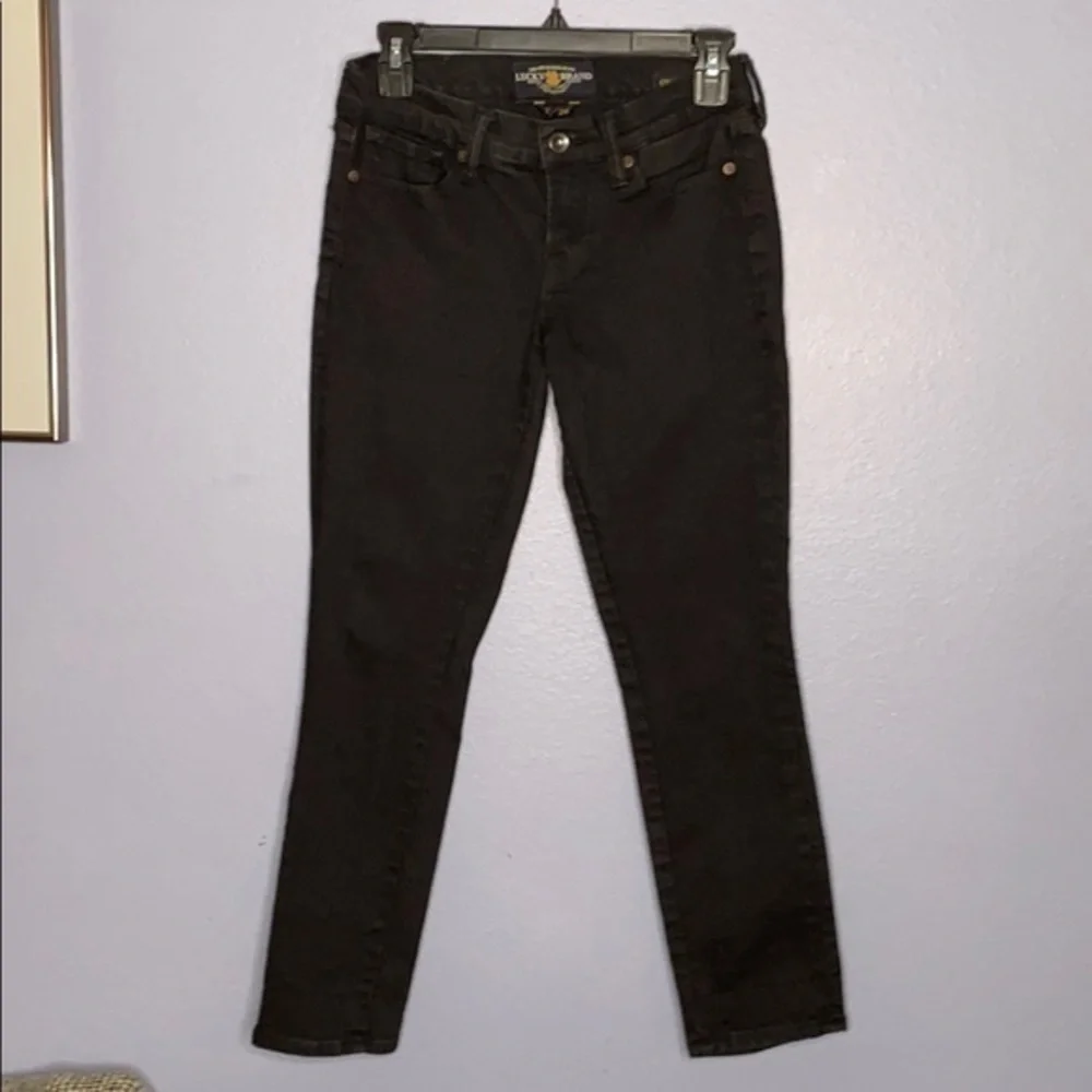 LUCKY BRAND jeans size 26/ 2 black jeans